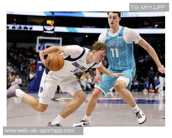 克尼佩尔创下新秀连续命中三分纪录16场比赛表现惊艳引发关注